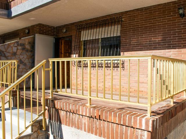 Casa adosada en venta en Pilar de la Horadada, Torre de la Horadada. Casas adosadas Pilar de la.