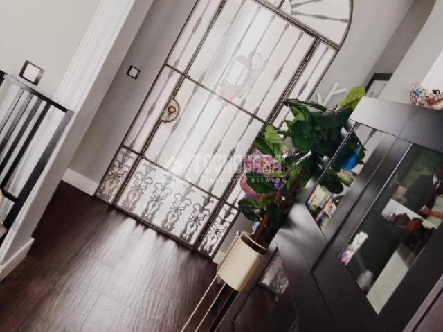 Casa adosada en Venta en Pilas