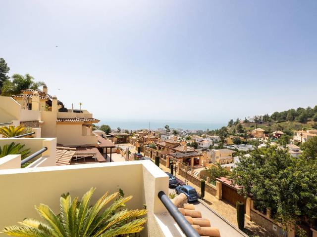 Casa adosada en Venta en Pinares de San Antón