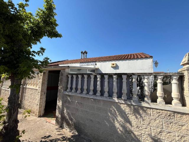 Casa adosada en Venta en Pinseque