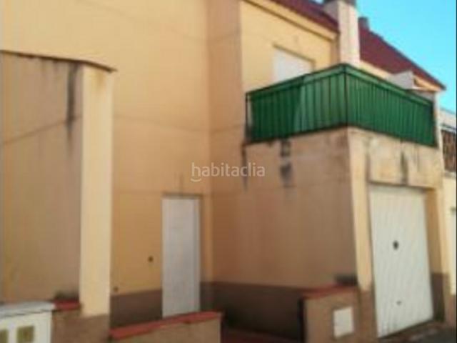 Casa adosada en venta en Pioz. Casas adosadas.