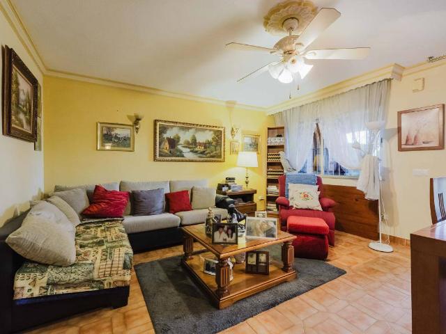 Casa adosada en Venta en Platero El Limón