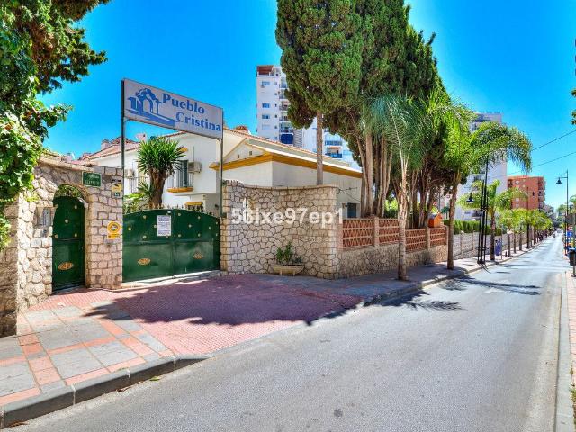 Casa adosada en Venta en Playa de los Boliches