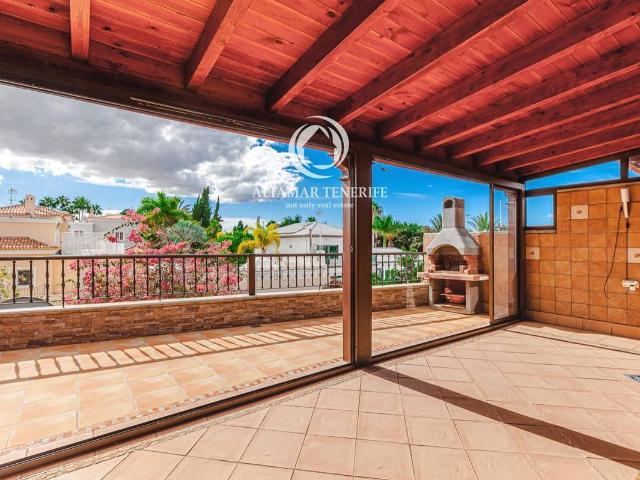 Casa adosada en Venta en Playa del Duque