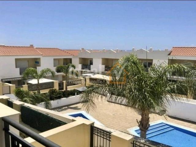 Casa adosada en Venta en Playa Fañabé Alto