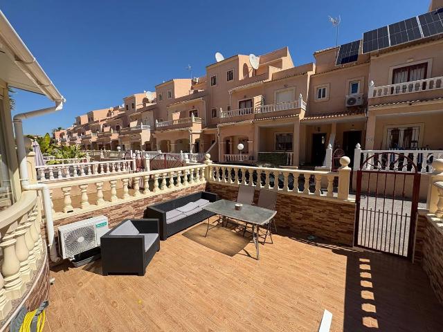 Casa adosada en Venta en Playa Flamenca