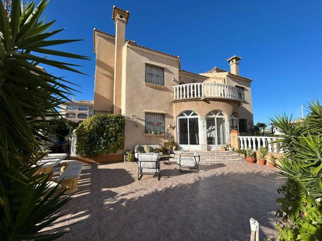 Casa adosada en Venta en Playa Flamenca