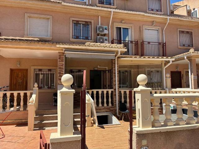Casa adosada en Venta en Playa Flamenca