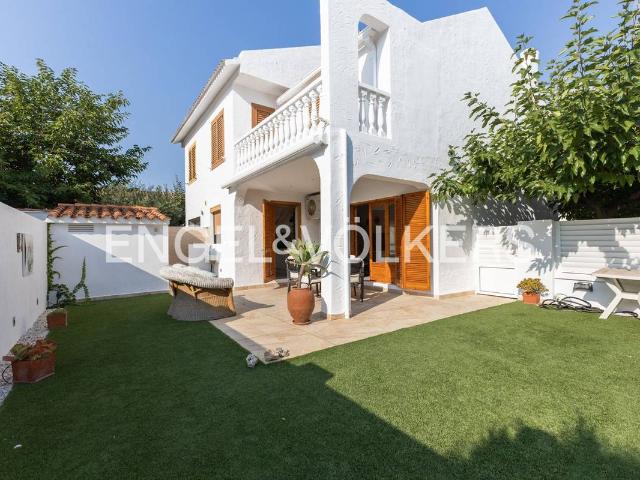 Casa adosada en Venta en Playa Morro de Gos