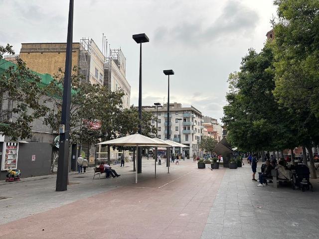 Casa adosada en venta en plaza De L'ajuntament, Hospitalet de Llobregat, L´, de 210 m² 6 habitaciones por 700.000