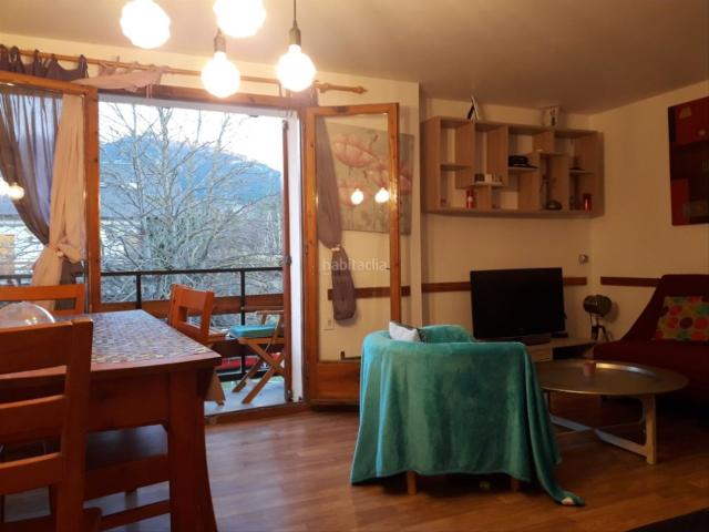 Casa adosada en venta en Prats i Sansor. Casa + apartament separat. Casas adosadas Prats i.