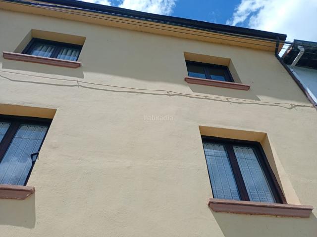 Casa adosada en venta en Pravia. Casa Adosada en venta en Pravia, 2 dormitorios. Casas adosadas.