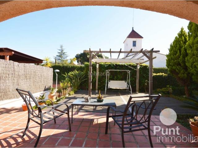 Casa adosada en venta en Premià de Dalt. Casa adosada a 3 vientos. Casas adosadas Premià de.