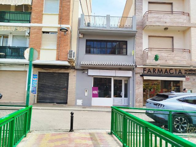 Casa adosada en Venta en Casco Antiguo