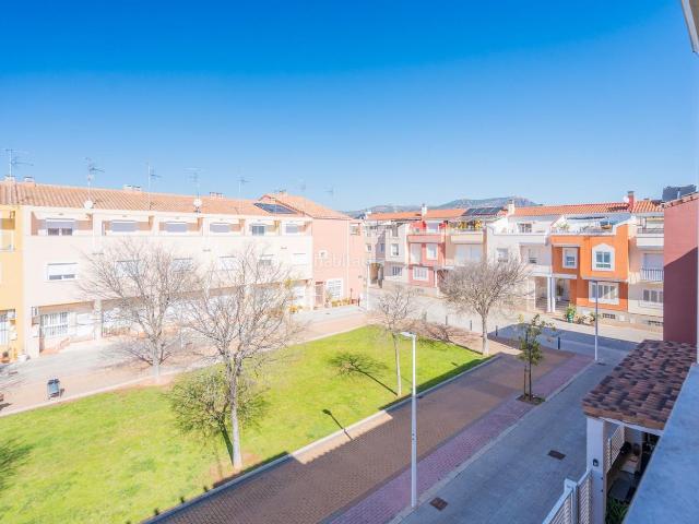 Casa adosada en venta en Puçol, Puçol Ciudad. ELEGANCIA Y TRANQUILIDAD EN EL CORAZÓN DE PUZOL. Casas adosadas.