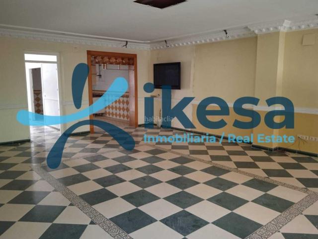 Casa adosada en venta en Puebla de la Calzada. Casas adosadas Puebla de la.