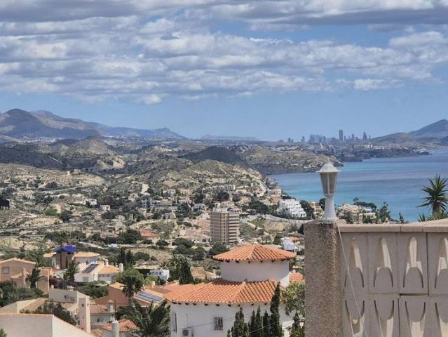 Casa adosada en Venta en Pueblo Acantilado Lanuza