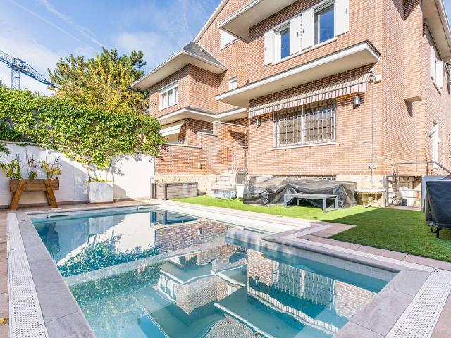Casa adosada en Venta en Pueblo