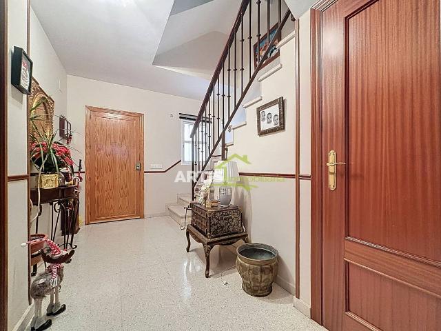Casa adosada en Venta en Puente Genil