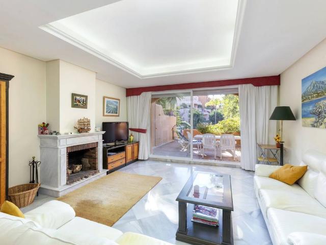 Casa adosada en Venta en Puerto Banús