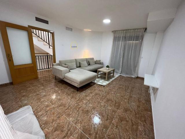 Casa adosada en Venta en Puerto Lumbreras