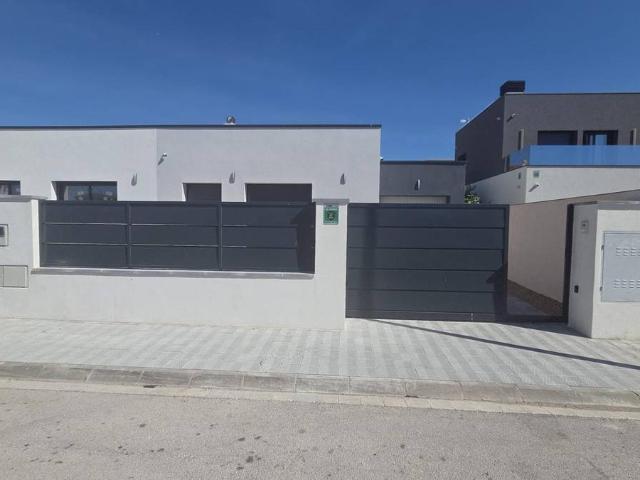 Casa adosada en Venta en Puigmal Mas Nou