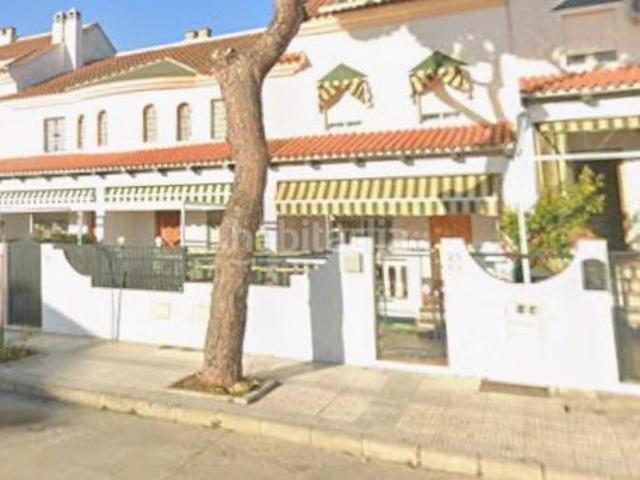Casa adosada en venta en Punta Umbría. Adosada en Punta Umbría. Casas adosadas Punta.
