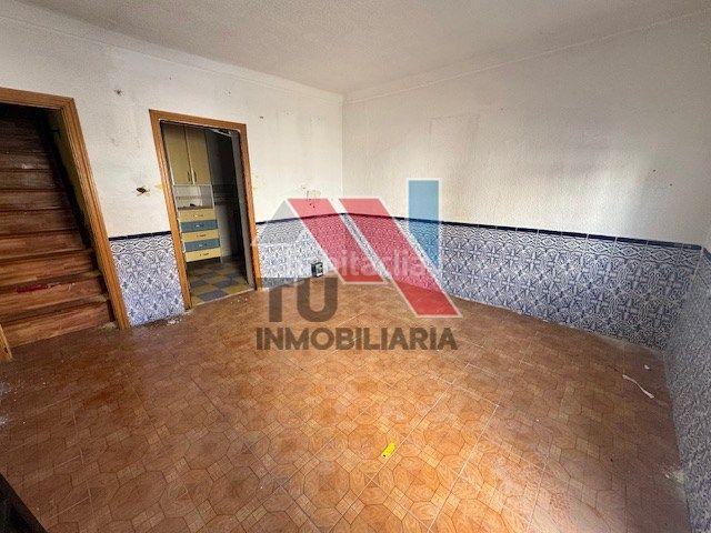 Casa adosada en venta en Quismondo. Casas adosadas.