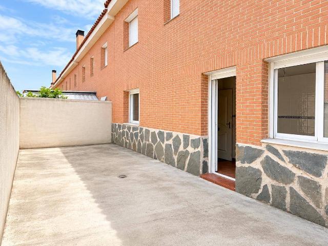Casa adosada en Venta en Quismondo