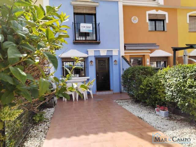 Casa adosada en Venta en Roda