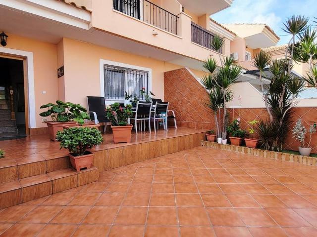 Casa adosada en Venta en Roda