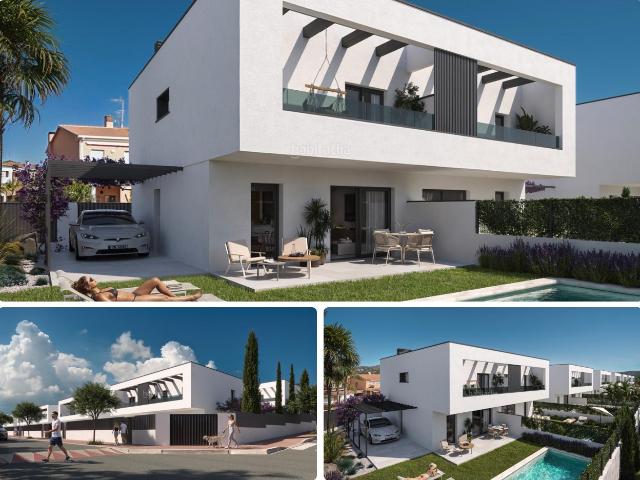 Casa adosada en venta en Roda de Barà Costa Dorada. Nero Residencial: Donde el azul del mar se funde con tu hogar. Casas adosadas Roda de.
