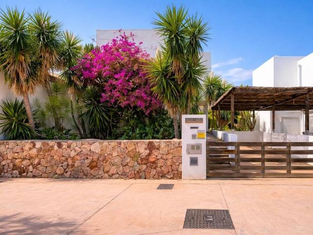 Casa adosada en Venta en Rodalquilar La Isleta
