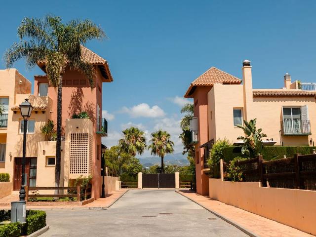 Casa adosada en Venta en Rodeo Alto Guadaiza La Campana