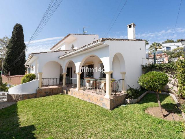 Casa adosada en Venta en Rodeo Alto Guadaiza La Campana
