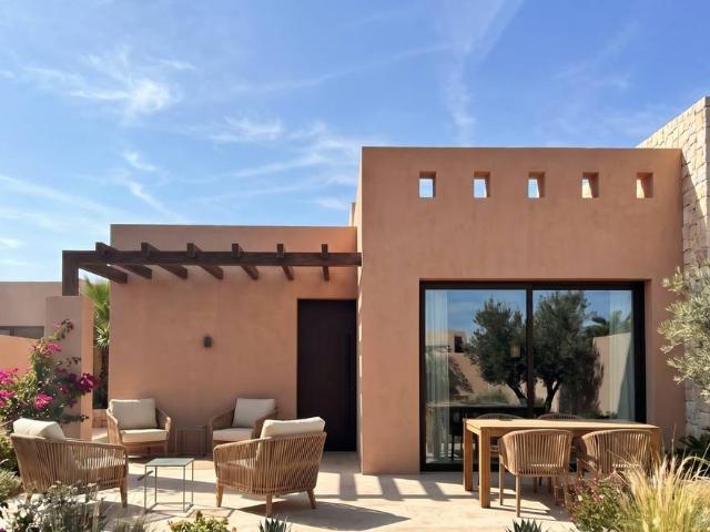 Casa adosada en Venta en Roldán