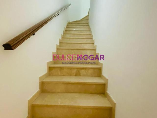 Casa adosada en venta en Ronda, Centro. CASACHALET INDEPENDIENTE Centro Ronda GARAJE OPCIONAL. Casas adosadas.