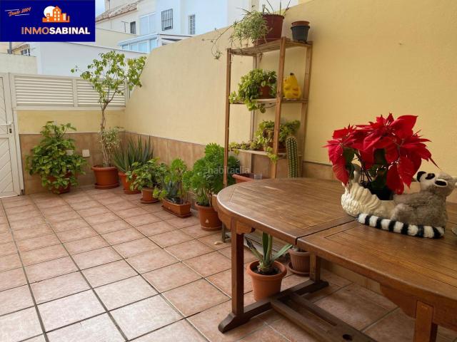 Casa adosada en venta en Roquetas de Mar, Aguadulce Norte. Espectacular TRIPLEX en Aguadulce, Almería Las Colinas. Casas adosadas Roquetas de.