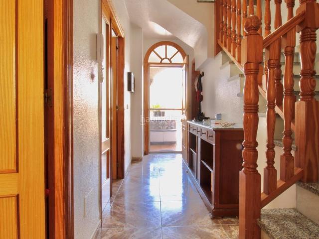Casa adosada en venta en Roquetas de Mar, Aguadulce Sur. Espectacular tríplex adosado en Aguadulce Sur amplitud, privacidad y calidad de vida. Casas adosadas Roquetas de.
