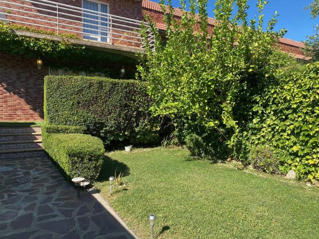 Casa adosada en Venta en Rosales del Canal