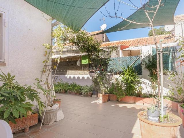 Casa adosada en venta en Roses, Nord Costa Brava. Casa muy soleada en la urbanización Mas Matas, Roses. Casas adosadas.