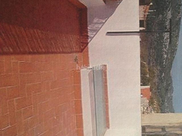 Casa adosada en venta en Rossell. Preciosa casa de pueblo. Casas adosadas.