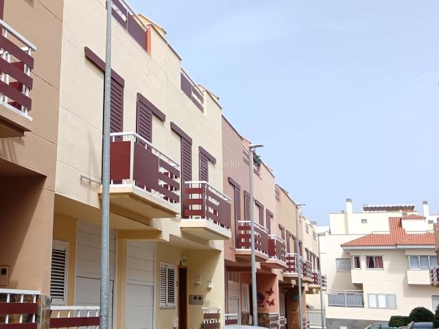 Casa adosada en venta en Realejos Los, Montaña Zamora. Casas adosadas Realejos.