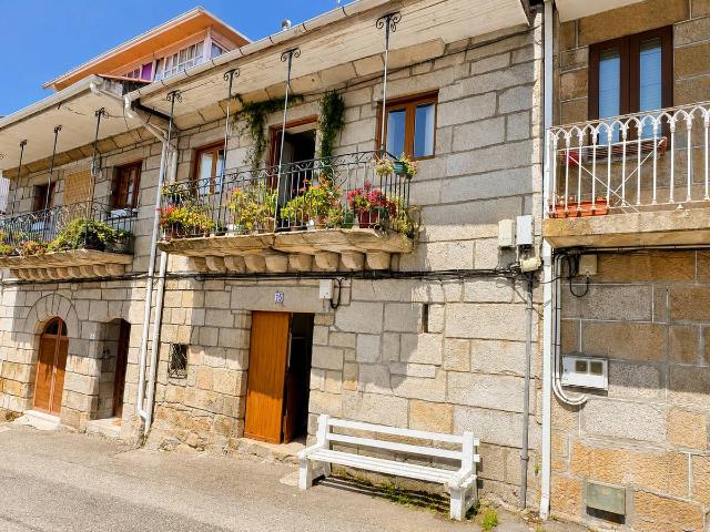 Casa adosada en Venta en Redondela