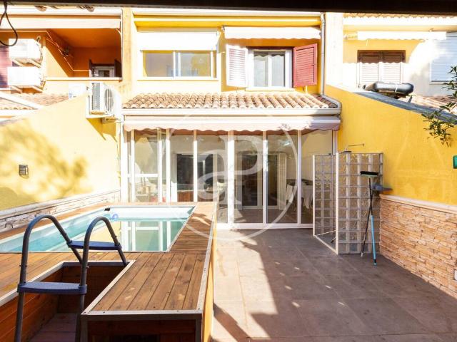 Casa adosada en Venta en Riba roja de Túria