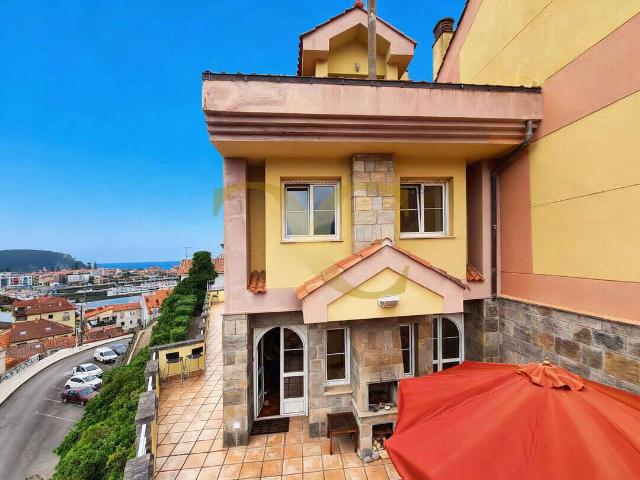 Casa adosada en Venta en Ribadesella