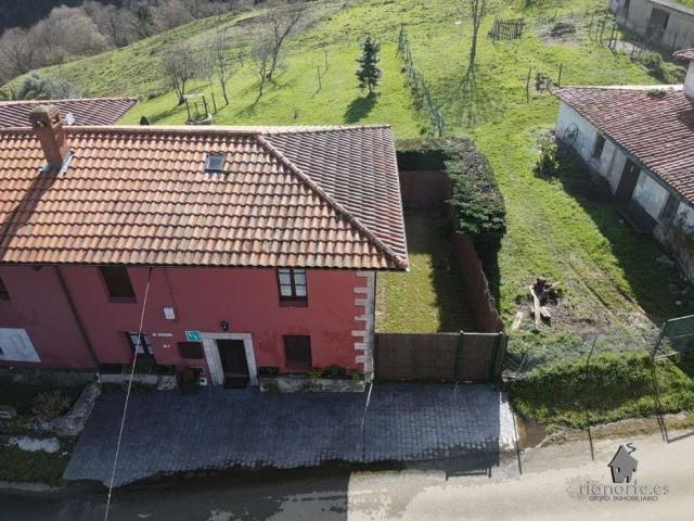 Casa adosada en Venta en Ribadesella