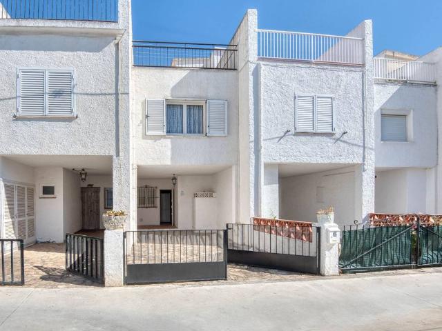 Casa adosada en Venta en Riells