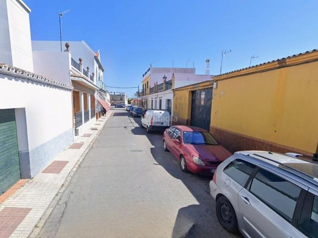 Casa adosada en venta en Rinconada La. Vivienda unifamiliar en La Rinconada, Sevilla. Activo inmobiliario SIN POSESIÓN, NO SE PUEDE VISITAR. Casas adosadas Rinconada.