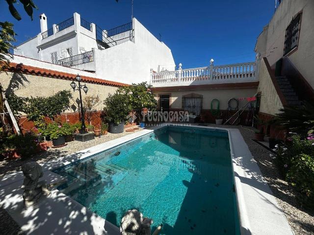 Casa adosada en Venta en Rinconada